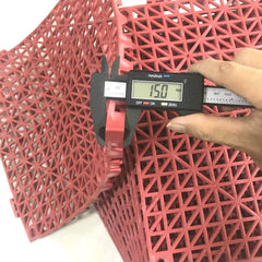 Thick Hollow Non-Slip Bath Mat for Pool and Bathroom