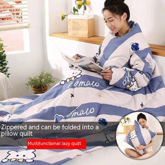 Multi-functional Sleeved Quilt for Students in Dorms