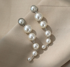 Gorgeous Women's Simple Long Artificial Pearl Earrings