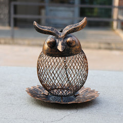 Outdoor Iron Owl Hummingbird Feeder for Courtyards