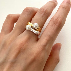 Sterling Silver Ring with Simplistic Pearl Design