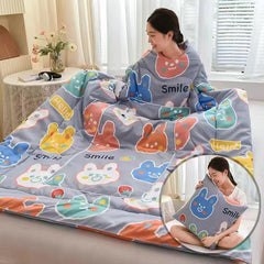 Multi-functional Sleeved Quilt for Students in Dorms