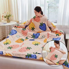 Multi-functional Sleeved Quilt for Students in Dorms