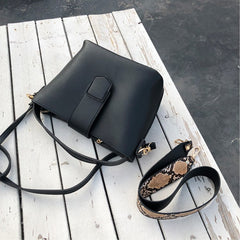 Stylish Hobo Shoulder Handbag